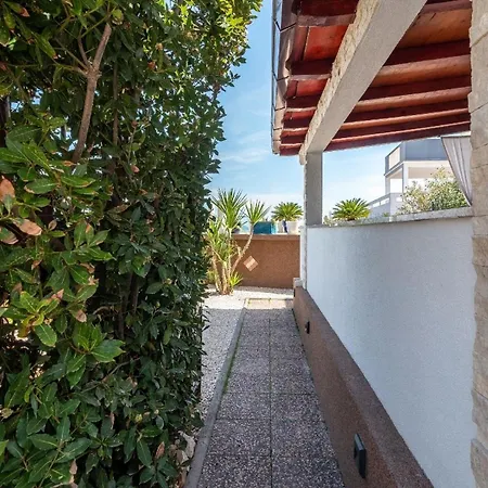 Helle Mit Meerblick Von Der Terrasse Apartment Trogir
